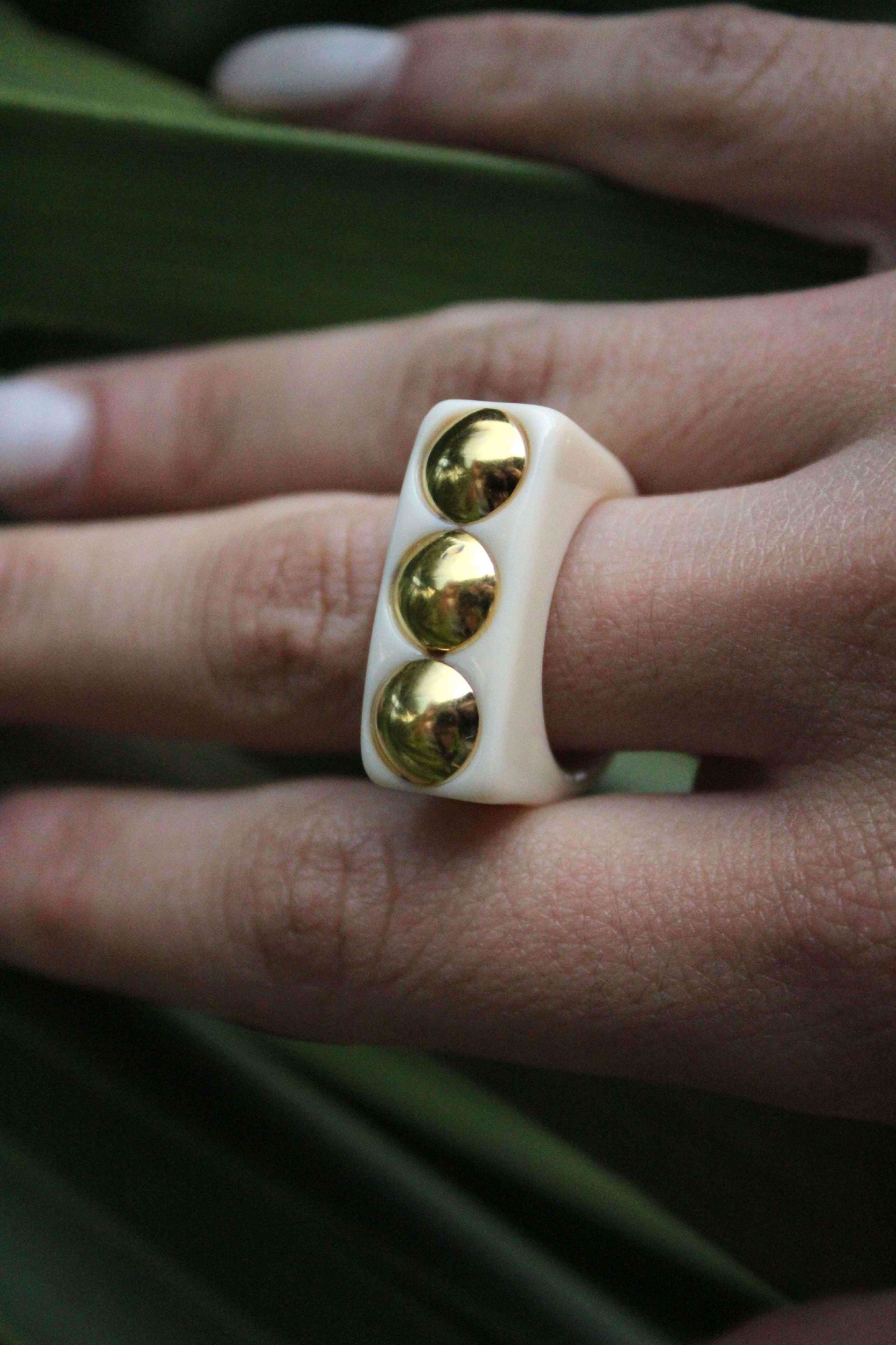 "BUBBLE" ring
