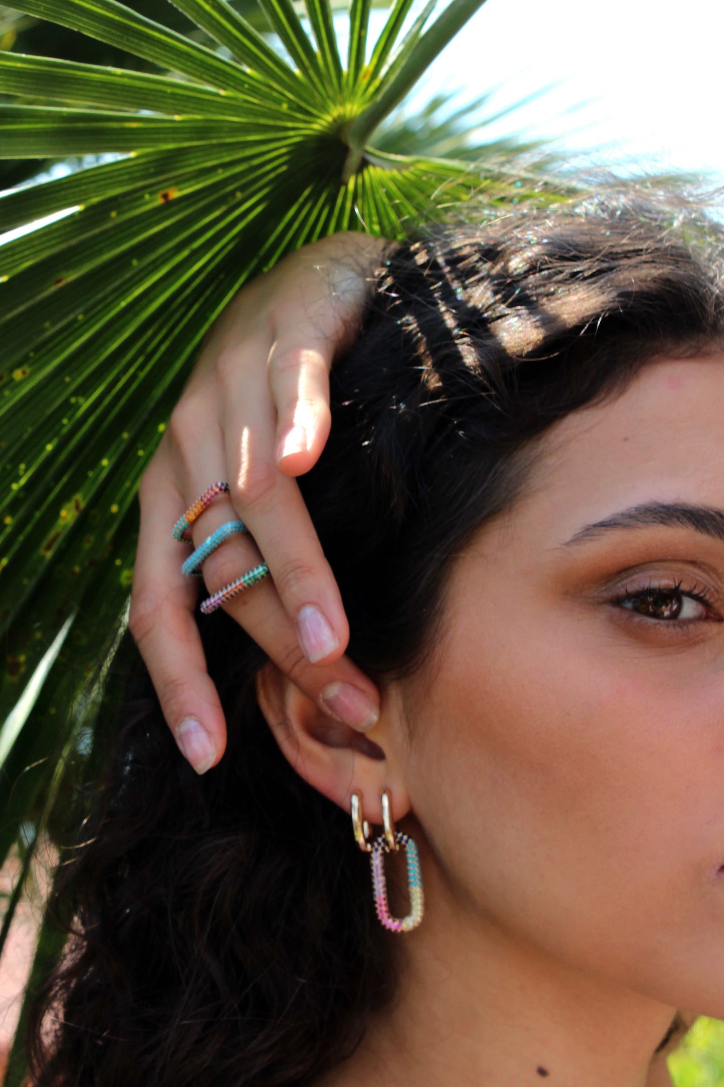 "DARCY" squared ring