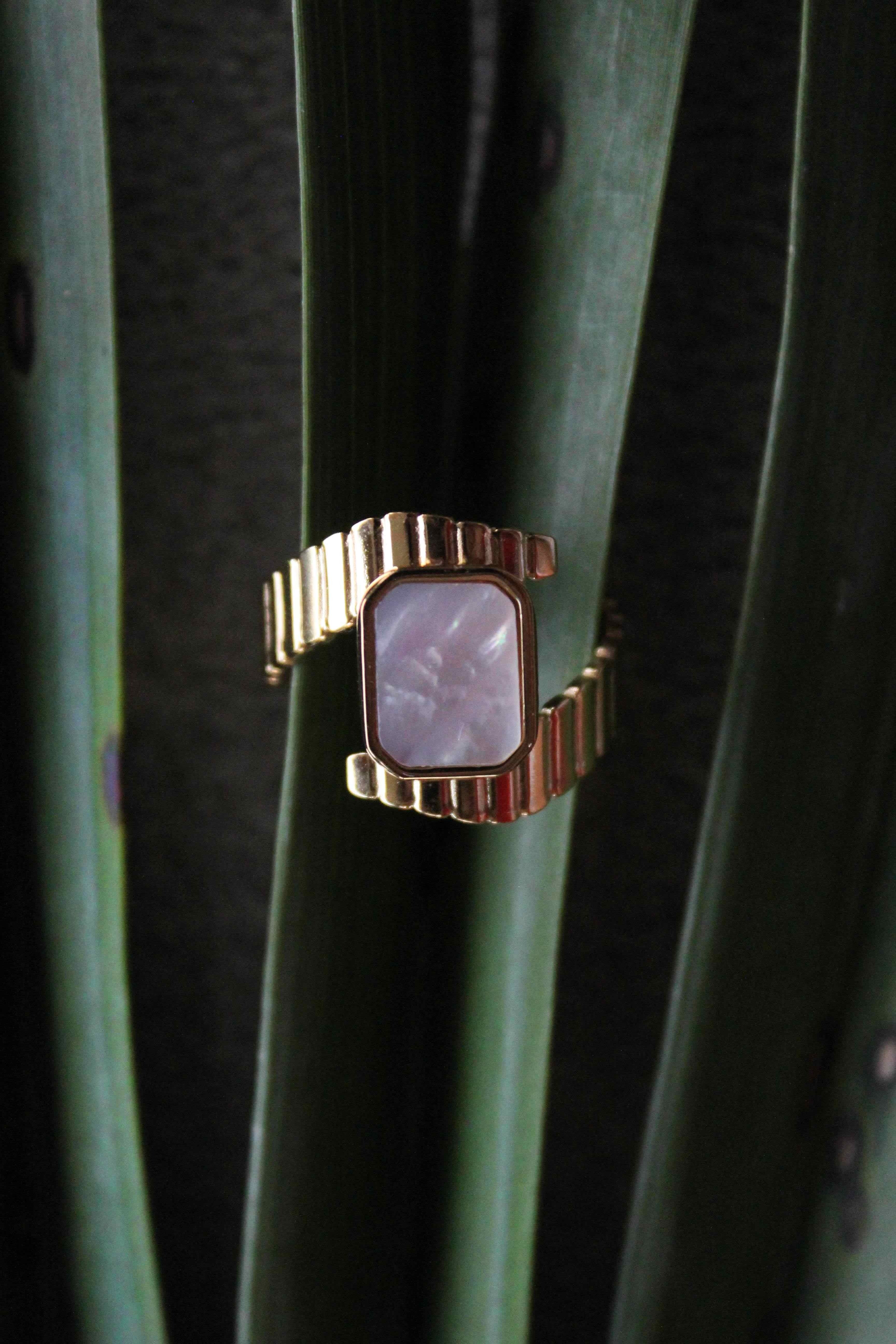 "PILAR" ring